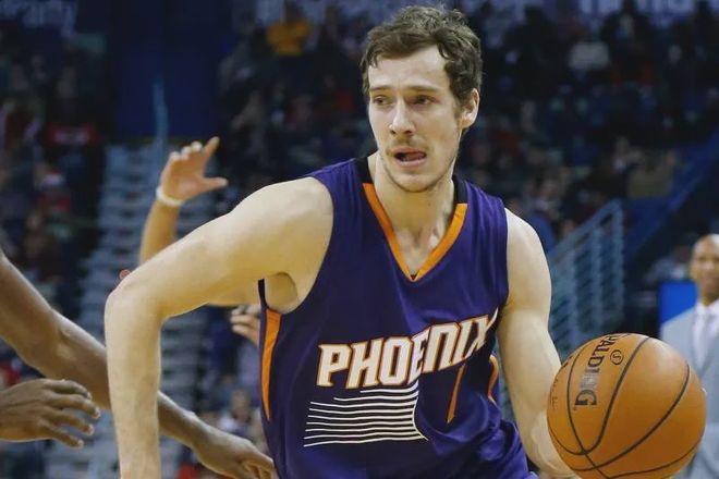 赛中多次挽 赛中多次挽