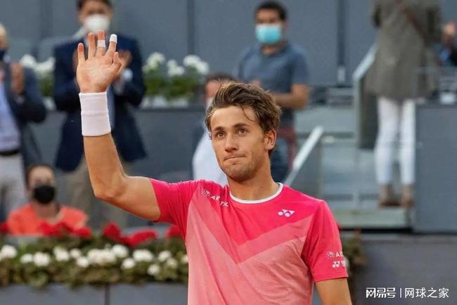 另一方面 另一方面