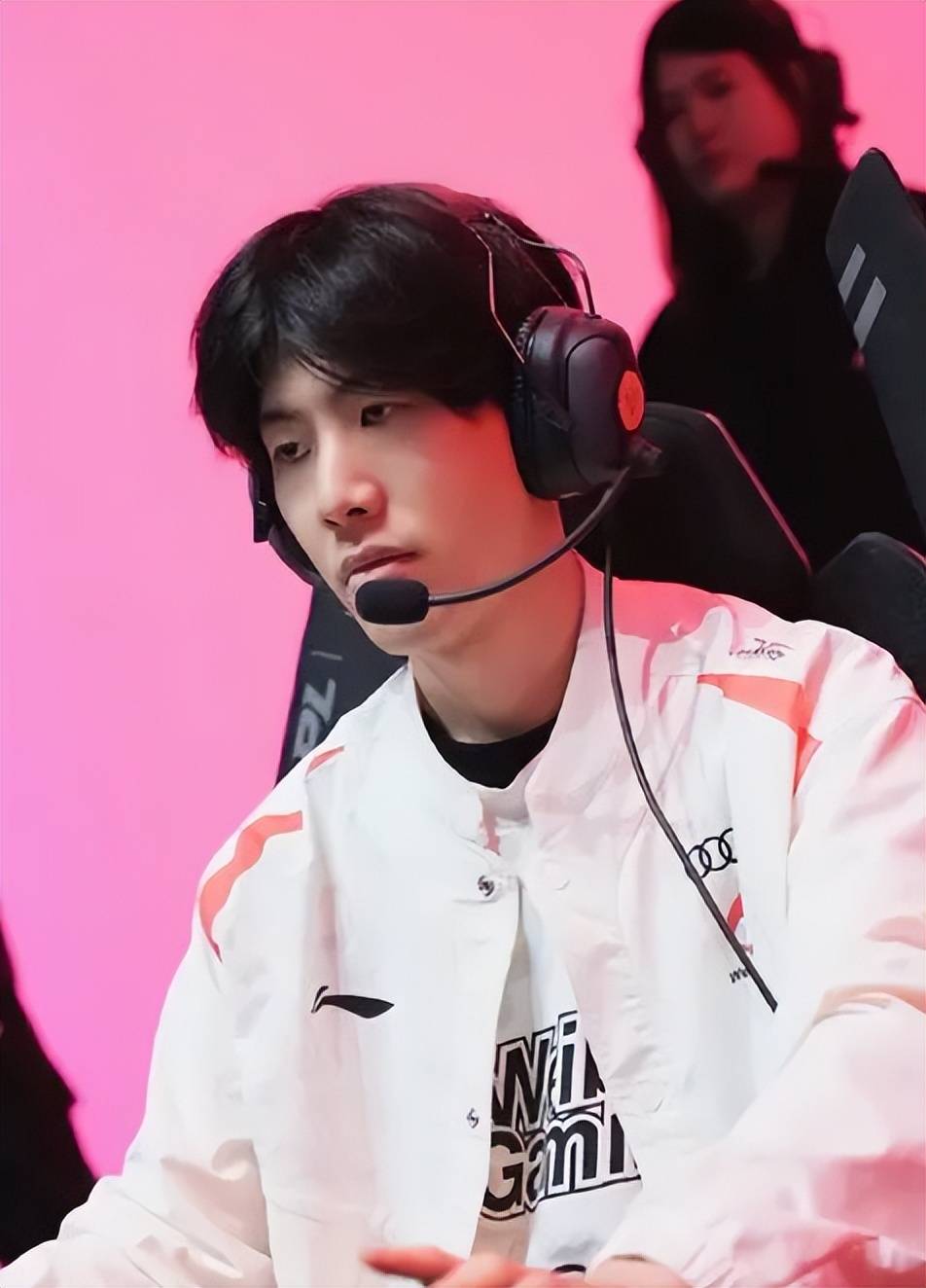 夏窗关闭前 夏窗关闭前