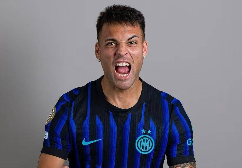 但同时也暴 但同时也暴